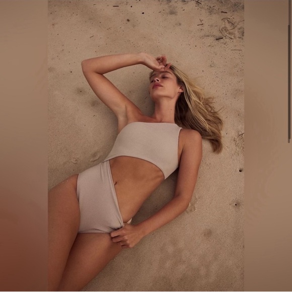 BEACH RIOT Celine Ribbed One Piece In Taupe Size M - Picture 1 of 11